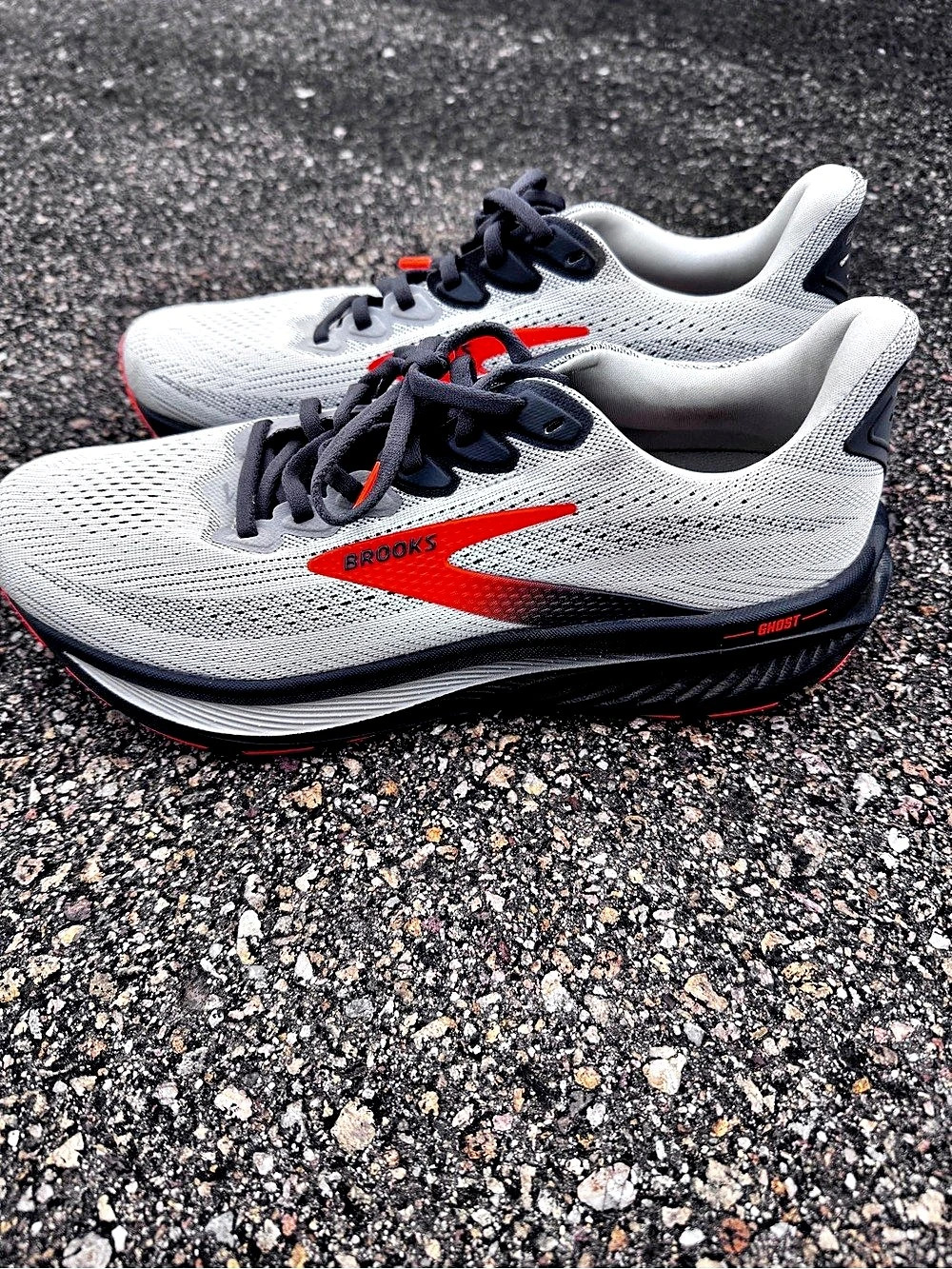 Brooks Ghost Men’s Size 10 Excellent Condition